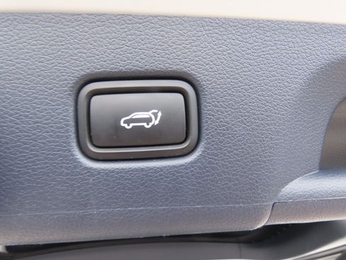 Used 2025 Hyundai Palisade Calligraphy FWD image 15