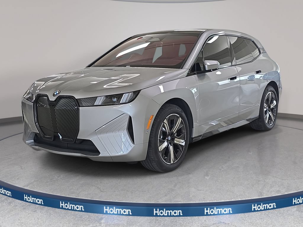 Used 2026 BMW iX xDrive60 w/ Premium Package AWD/4WD image 1