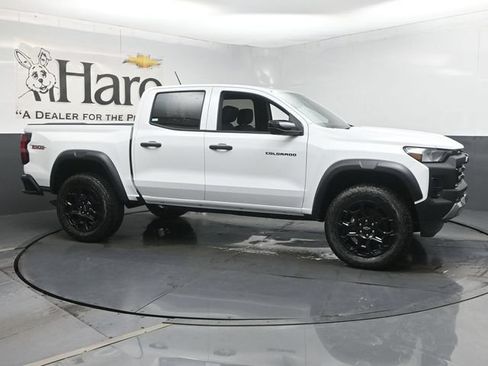 New 2026 Chevrolet Colorado Trail Boss AWD/4WD image 27