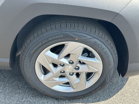 New 2026 Hyundai Kona SE image 13