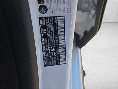 Used 2024 Mercedes-Benz S 63 AMG S image 25