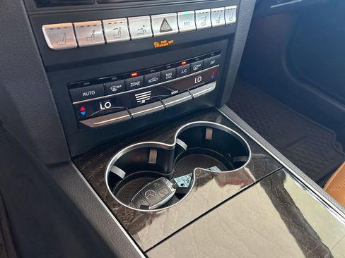 Used 2015 Mercedes-Benz E 550 Cabriolet image 50