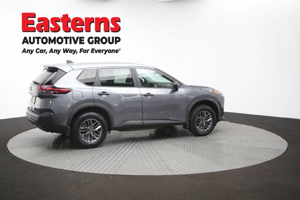 Used 2023 Nissan Rogue S AWD/4WD image 45