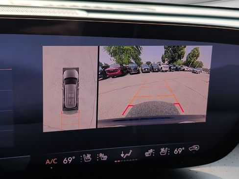 Used 2025 Buick Enclave Avenir w/ Super Cruise Package AWD/4WD image 22