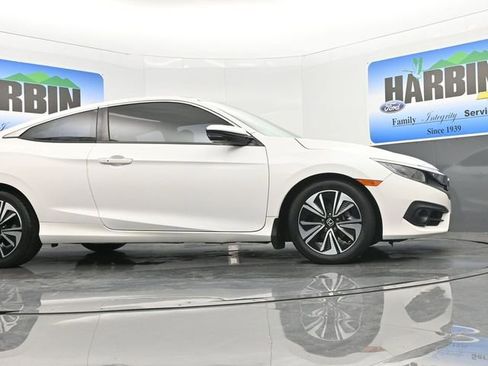 Used 2017 Honda Civic EX-L image 22