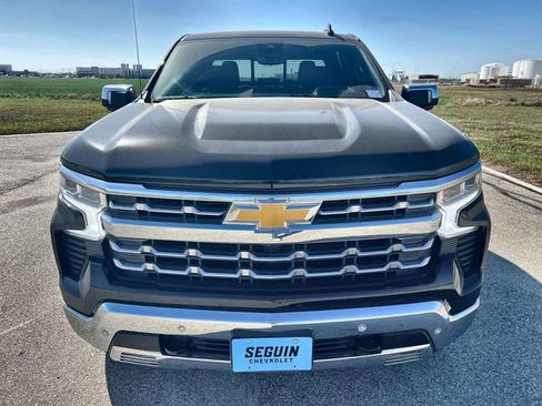 Used 2024 Chevrolet Silverado 1500 LTZ w/ Technology Package image 30