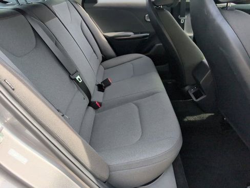 Used 2025 Kia K4 FWD image 29