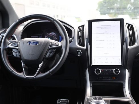 Used 2024 Ford Edge ST-Line AWD/4WD image 22