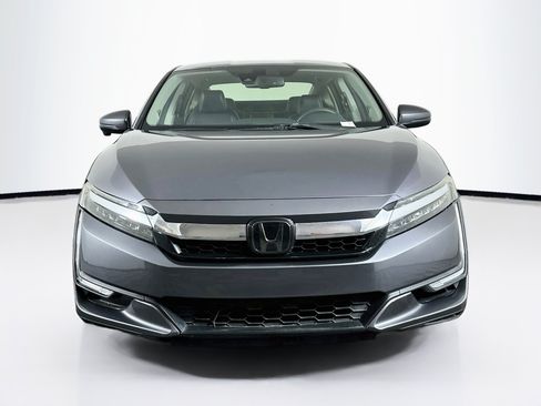 Used 2018 Honda Clarity Plug-In Hybrid image 2