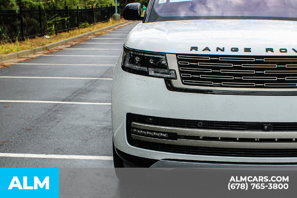 Used 2023 Land Rover Range Rover SE AWD/4WD image 11