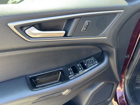Used 2019 Ford Edge SEL w/ Equipment Group 201A AWD/4WD image 15