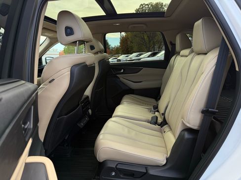 Used 2022 Acura MDX Advance image 32