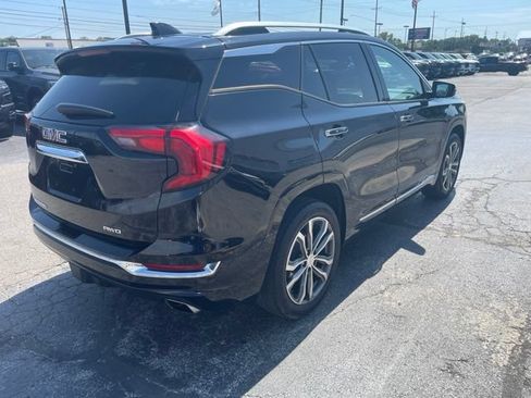 Used 2020 GMC Terrain Denali w/ Denali Premium Package AWD/4WD image 5