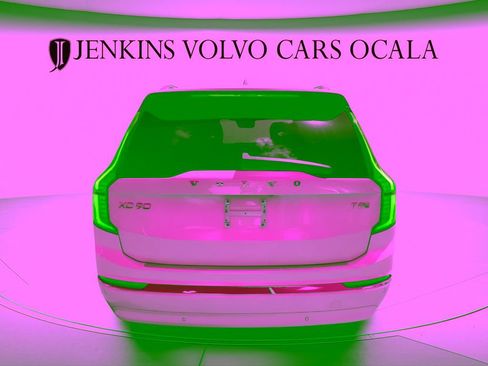 New 2026 Volvo XC90 T8 Plus w/ Protection Package Premier AWD/4WD image 4