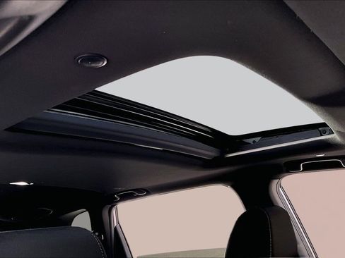 Used 2025 Honda CR-V Sport image 21