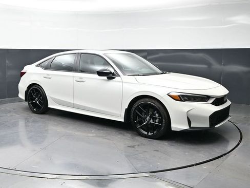 Used 2026 Honda Civic Sport image 3