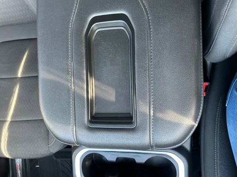 Used 2021 Chevrolet Silverado 1500 LT Trail Boss w/ Convenience Package II image 29