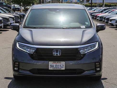 Certified 2023 Honda Odyssey Touring image 2