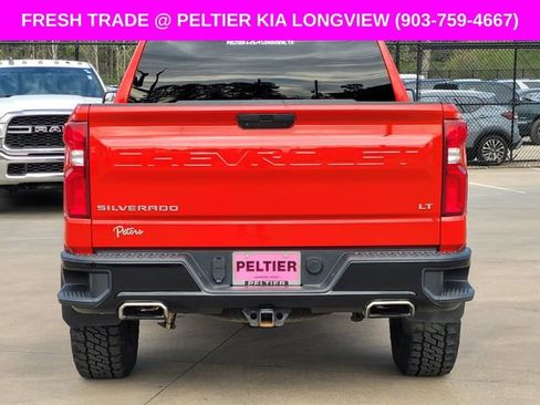 Used 2019 Chevrolet Silverado 1500 LT Trail Boss w/ Convenience Package image 5
