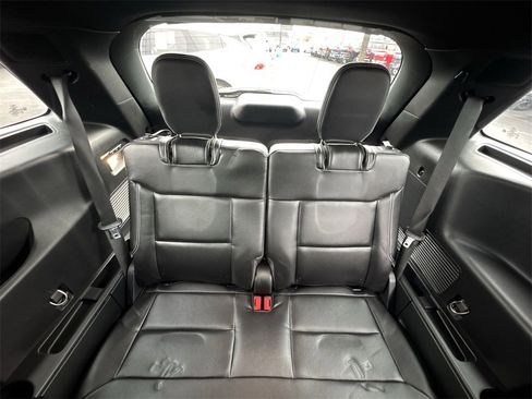 Used 2022 Ford Explorer ST w/ Equipment Group 401A image 24