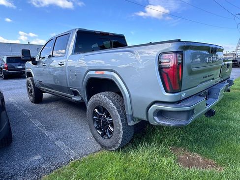 Used 2026 GMC Sierra 2500 AT4 w/ AT4 Premium Plus Package AWD/4WD image 3