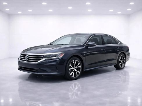 Used 2021 Volkswagen Passat 2.0T SE FWD image 1