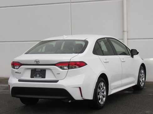 Certified 2026 Toyota Corolla LE FWD image 6