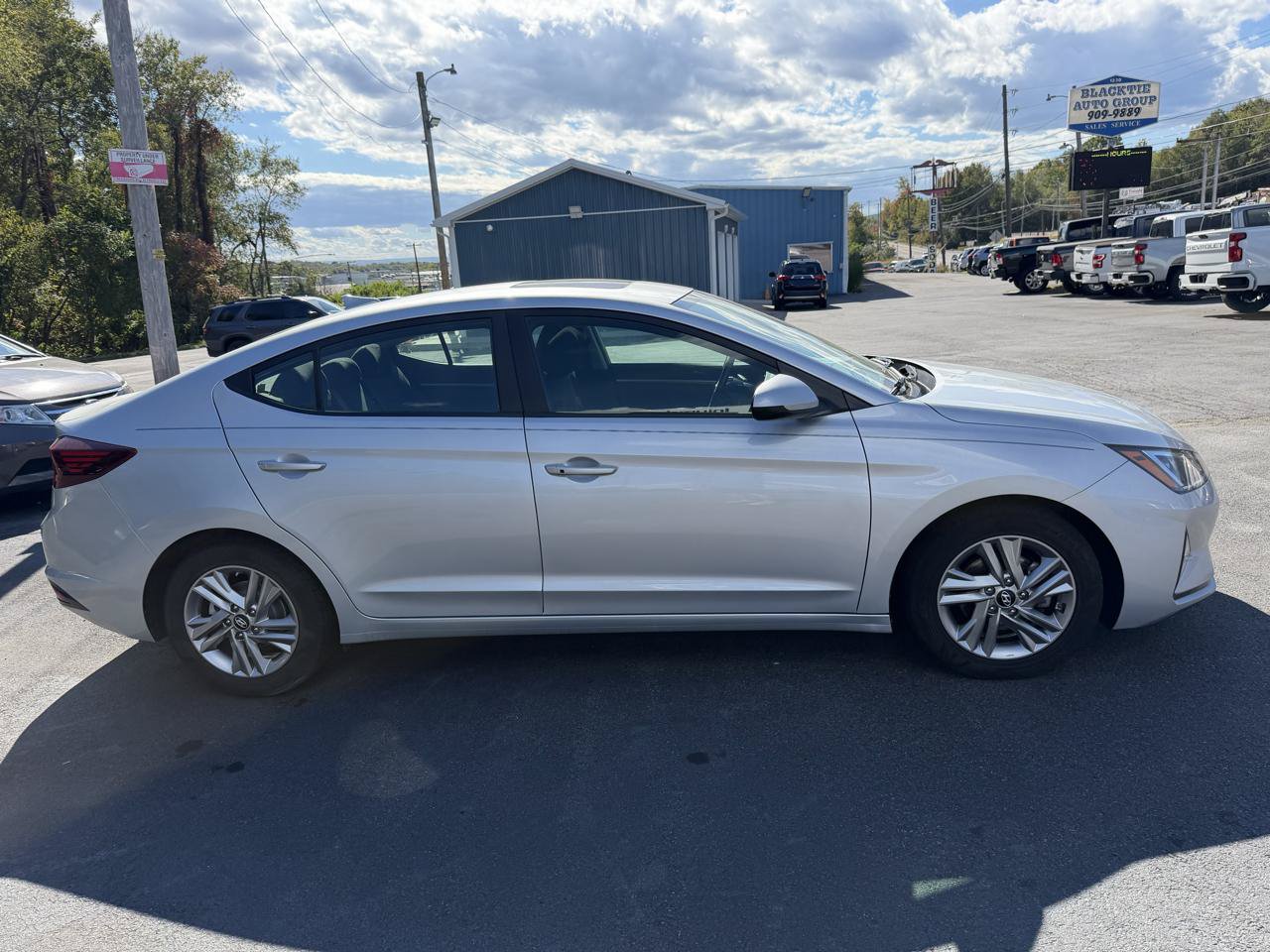 Used 2019 Hyundai Elantra Value Edition w/ Cargo Package FWD image 4