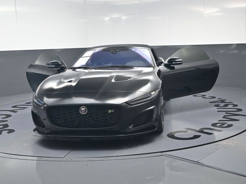 Used 2021 Jaguar F-TYPE R AWD/4WD image 17