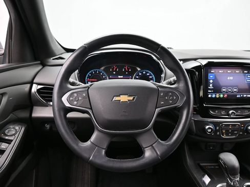 Used 2023 Chevrolet Traverse LT AWD/4WD image 43