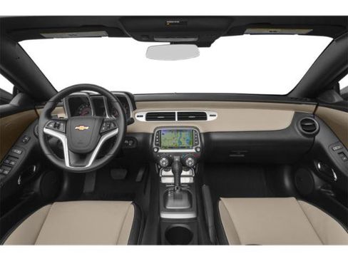 Used 2015 Chevrolet Camaro LT RWD image 10