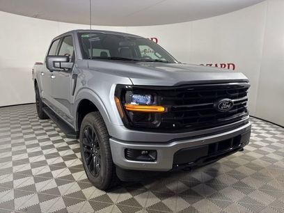 New 2025 Ford F150 XLT w/ Equipment Group 302A MID