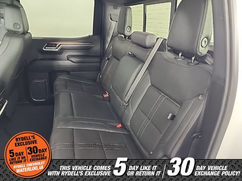 Certified 2023 Chevrolet Silverado 1500 High Country w/ Technology Package image 20