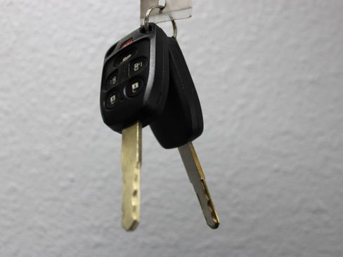 Used 2011 Honda Odyssey EX-L image 45