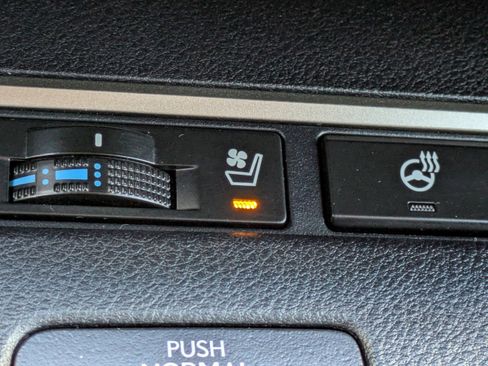 Used 2018 Lexus ES 350 image 29