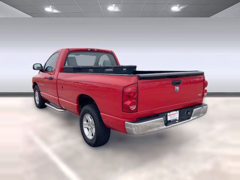 Used 2007 Dodge Ram 1500 Truck SLT image 3