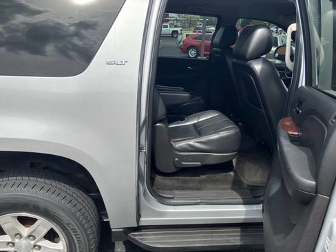 Used 2013 GMC Yukon XL SLT AWD/4WD image 23