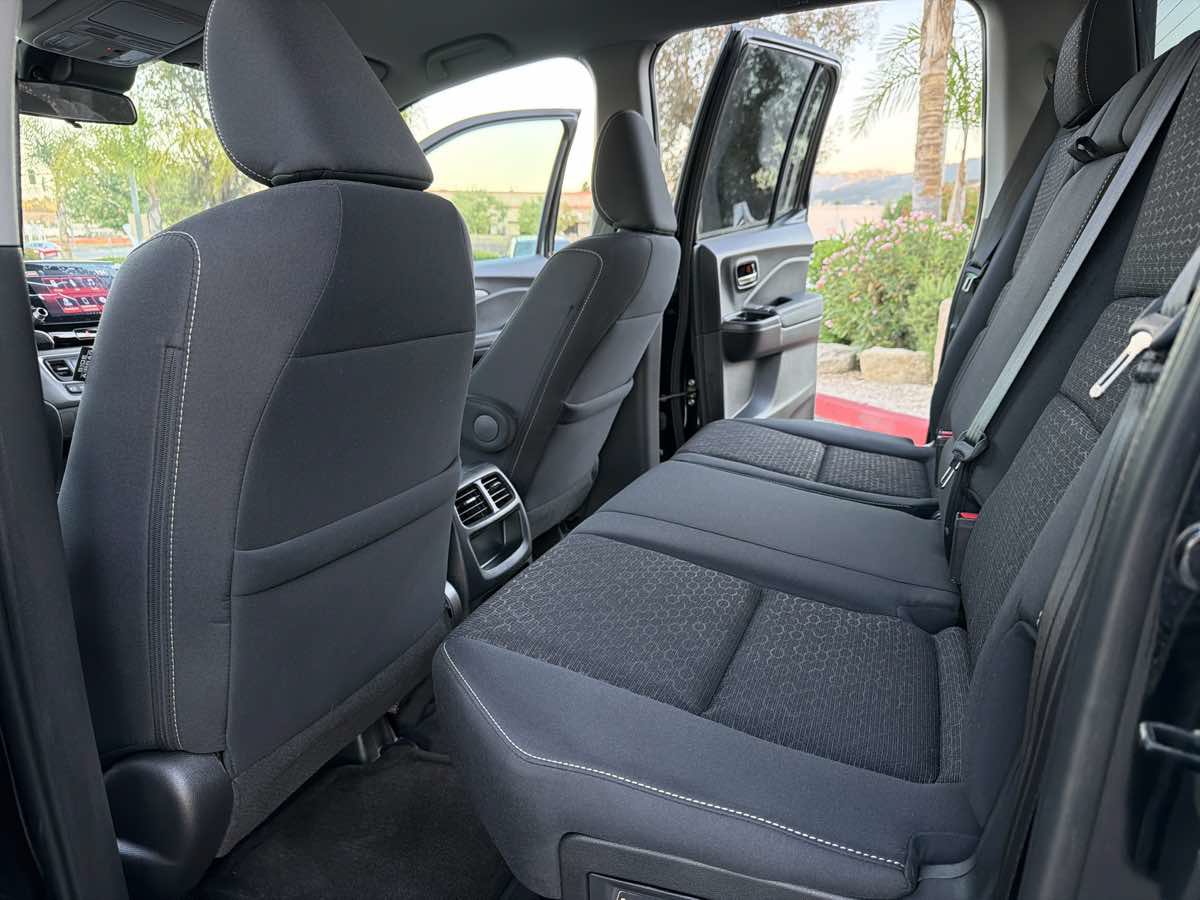 Used 2023 Honda Ridgeline Sport image 23