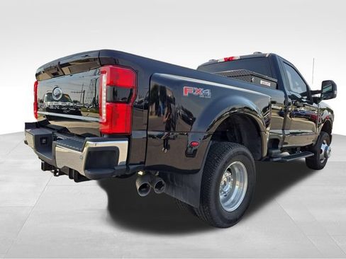 Used 2024 Ford F350 XLT AWD/4WD image 13