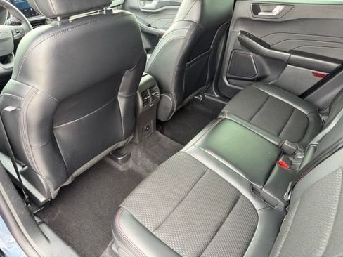 Used 2025 Ford Escape ST-Line w/ Tech Pack #1 FWD image 20