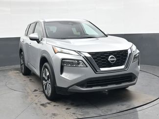 Used 2023 Nissan Rogue SV video 2