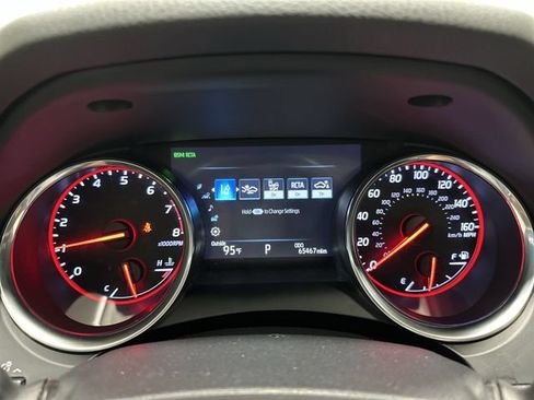 Used 2018 Toyota Camry XSE FWD image 21