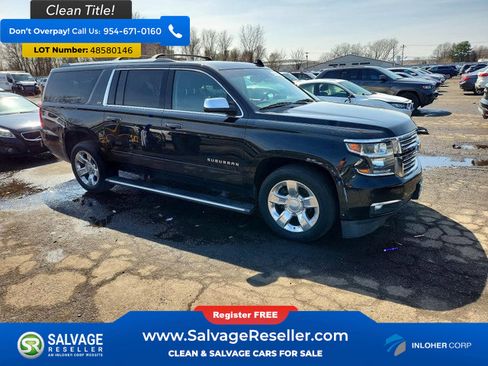 Used 2015 Chevrolet Suburban LTZ image 5