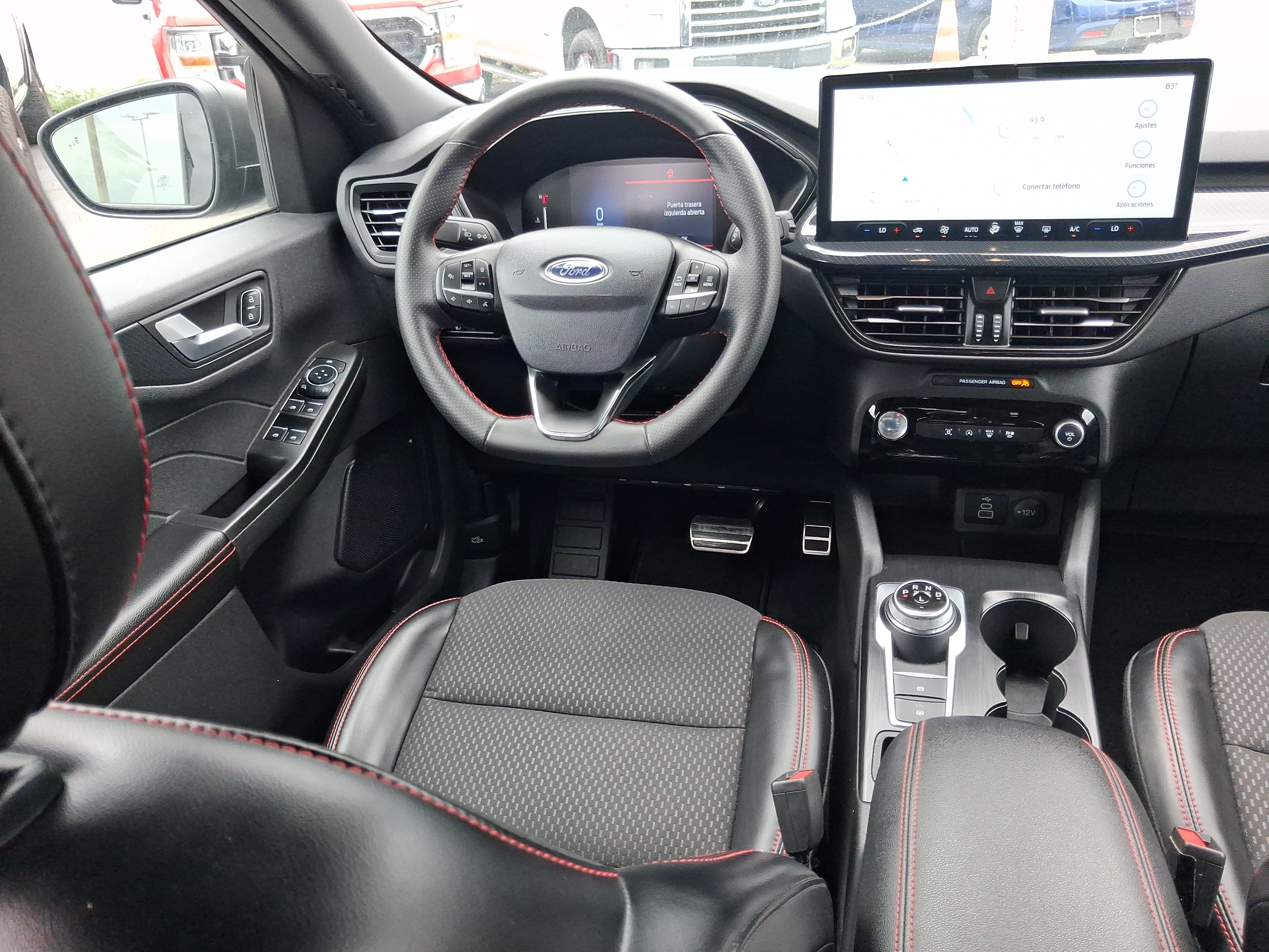 Used 2024 Ford Escape ST-Line w/ Tech Pack #1 FWD image 8