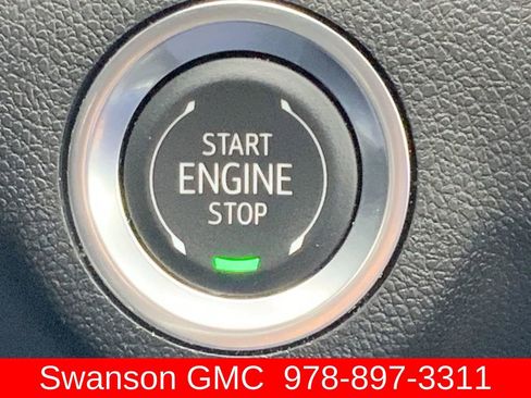 Used 2025 GMC Terrain Elevation AWD/4WD image 17