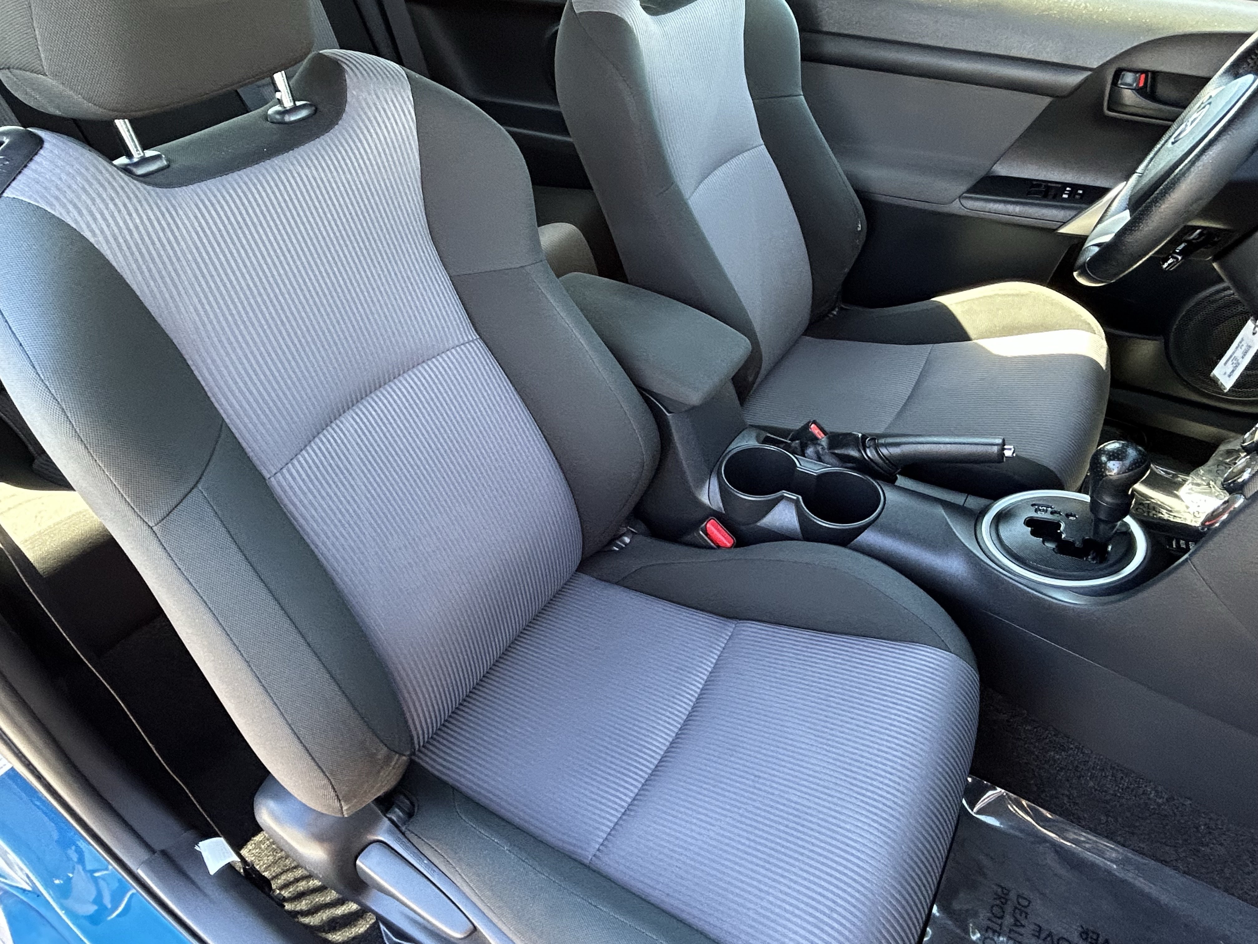 Used 2014 Scion tC FWD image 11