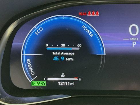 Used 2024 Toyota Venza Limited image 13