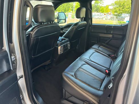 Used 2020 Ford F250 Platinum w/ Tremor Off-Road Package AWD/4WD image 22