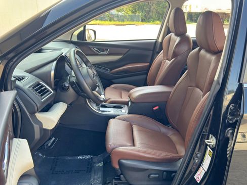 Used 2019 Subaru Ascent Touring AWD/4WD image 16
