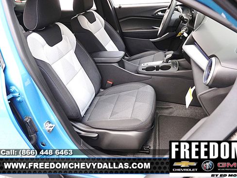 New 2026 Chevrolet Trax LS image 15